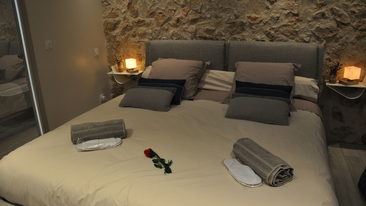 Photo of Bedroom in Bouyon