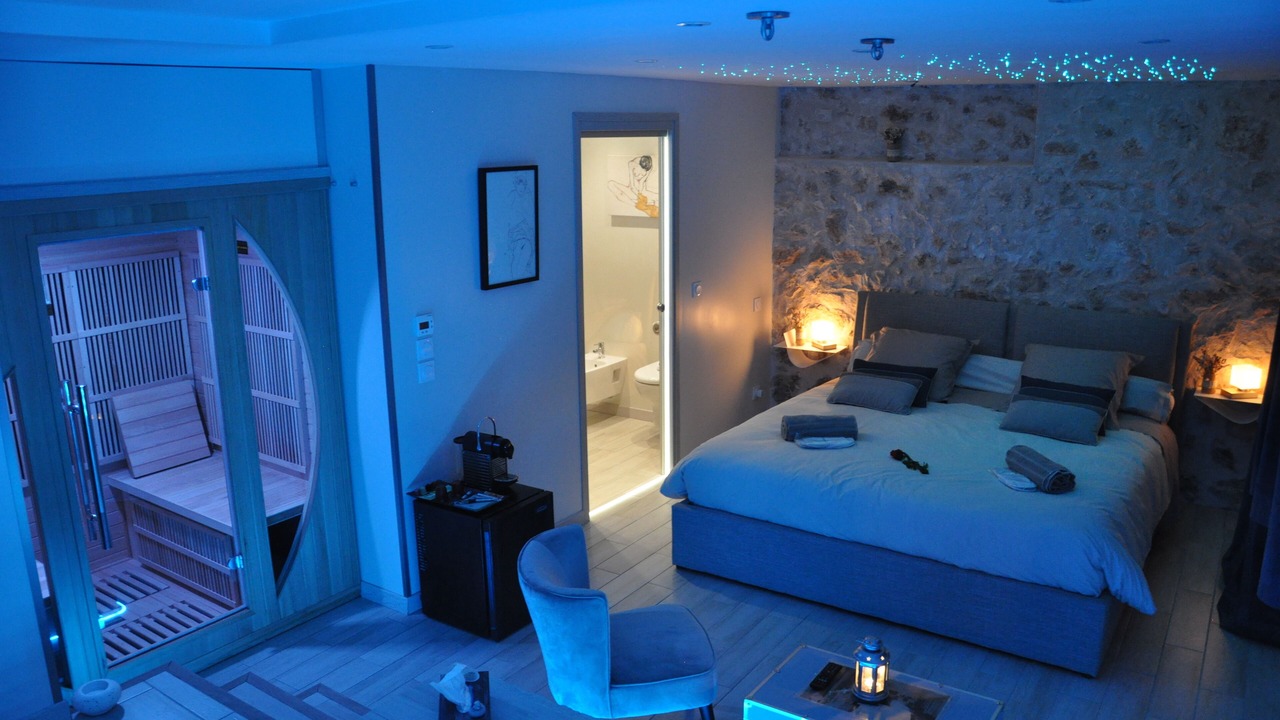 Photo of Bedroom in Bouyon