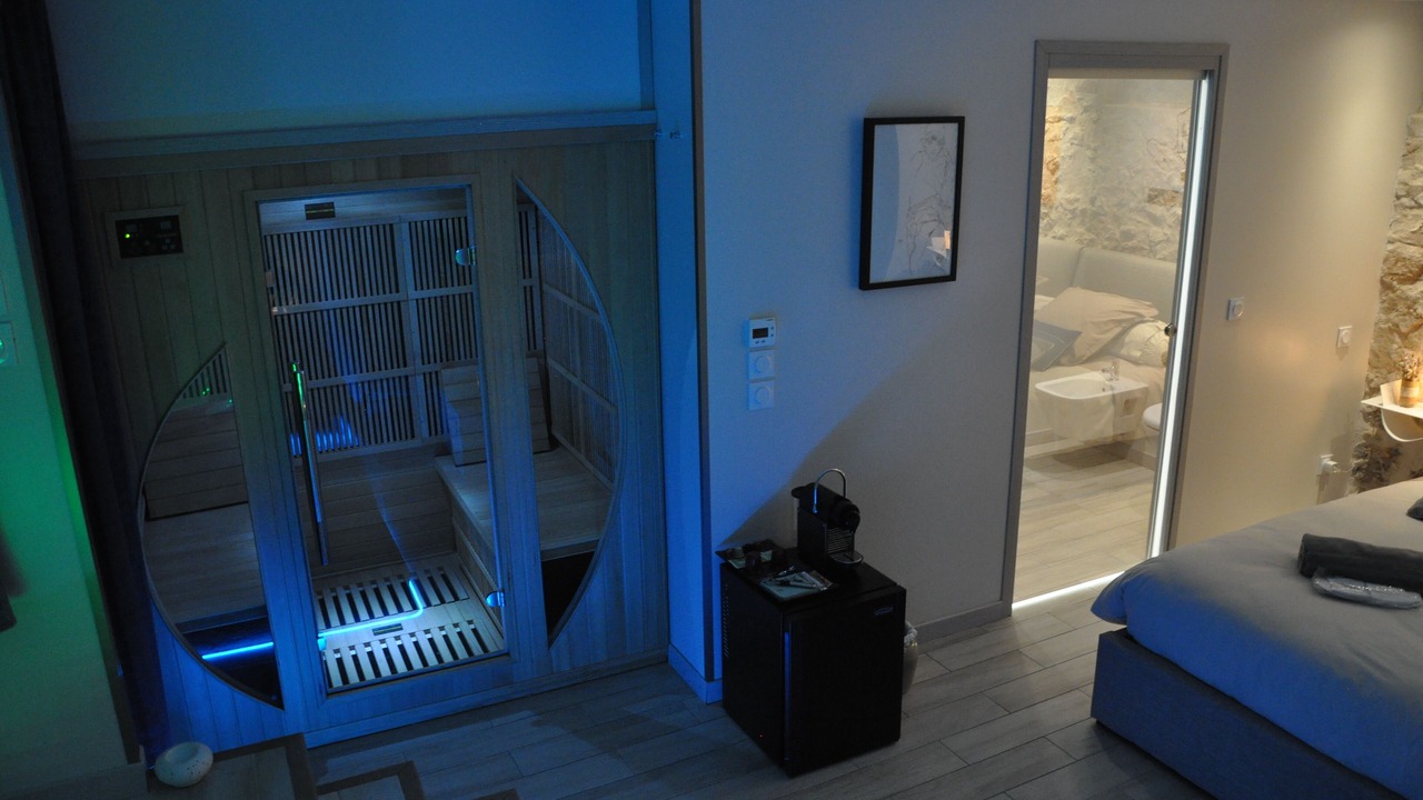 Photo of Bedroom in Bouyon