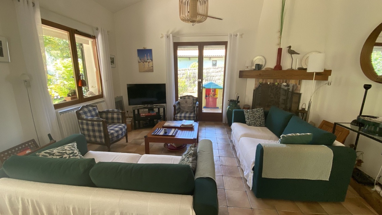 Photo of Livingroom in La Teste-de-Buch