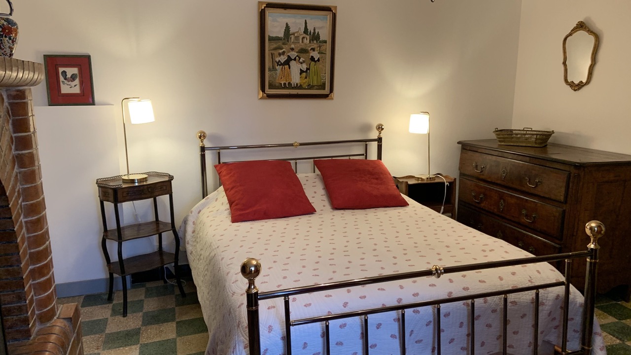Photo of Bedroom in Roquemaure