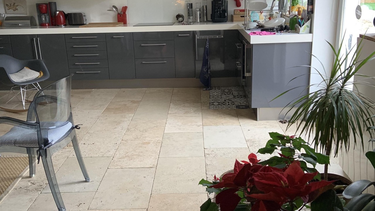 Photo of Kitchen in Roquemaure