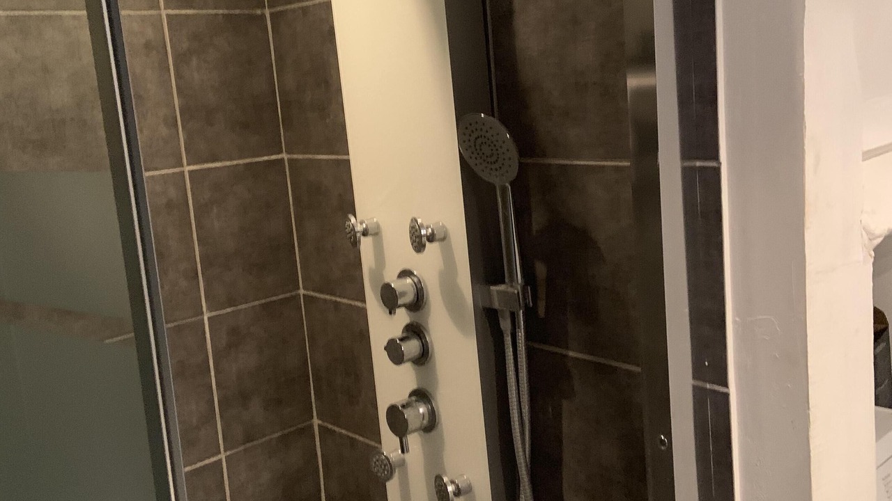 Photo of Bathroom in Roquemaure