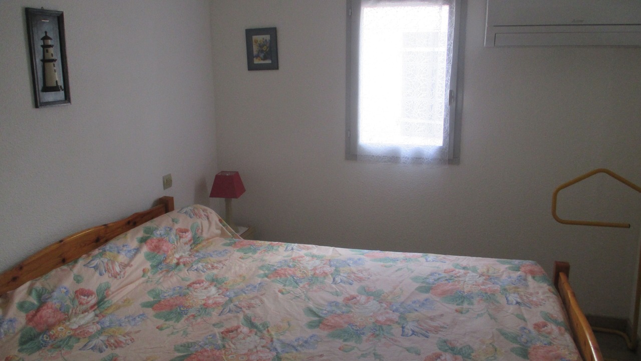 Photo of Bedroom in Marseillan Plage
