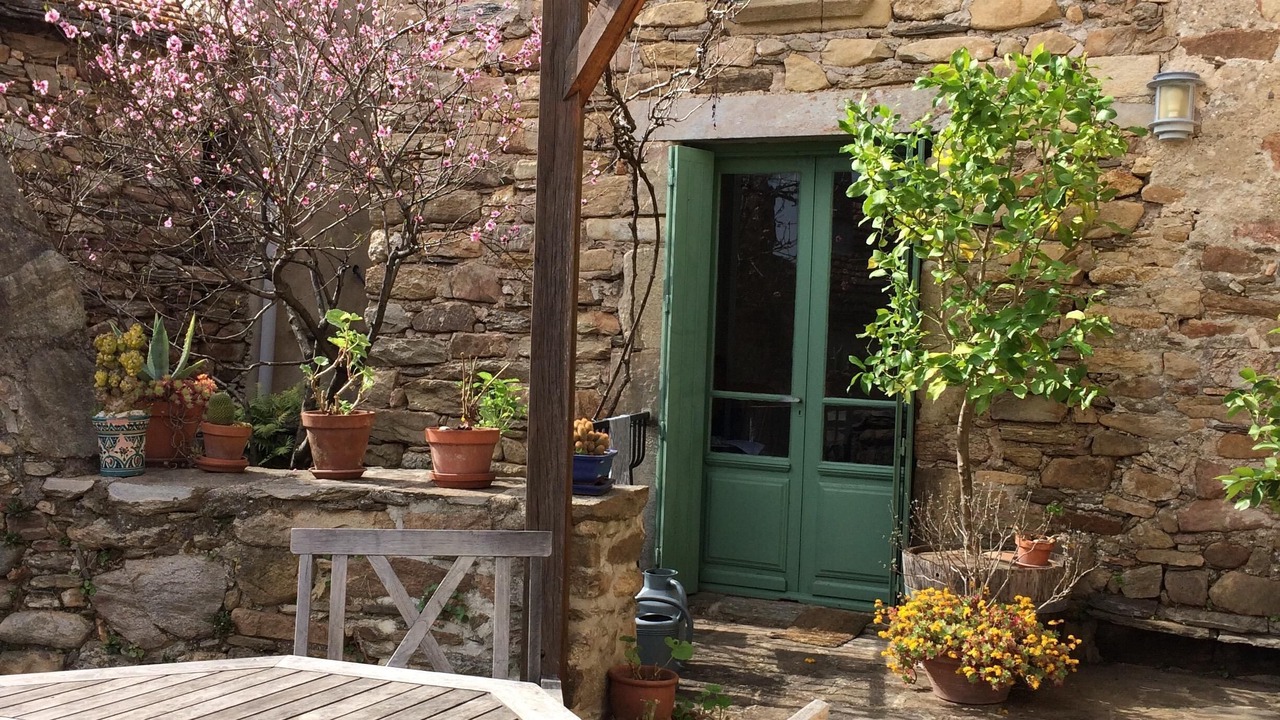 Photo of Others in Mons