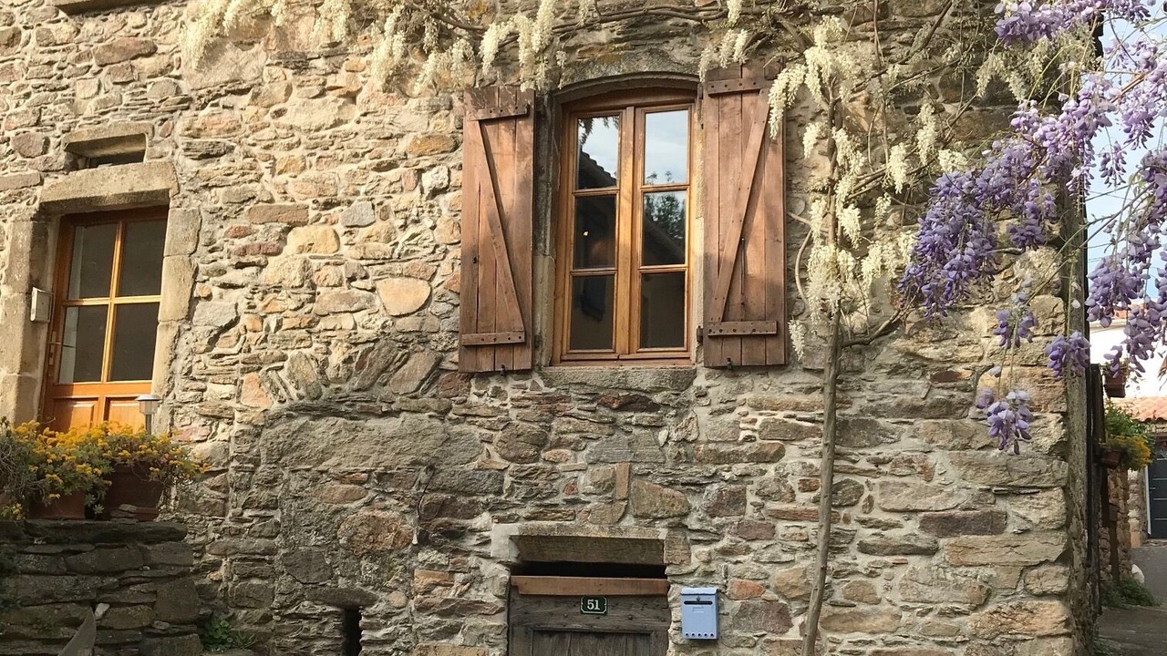 Photo of Others in Mons