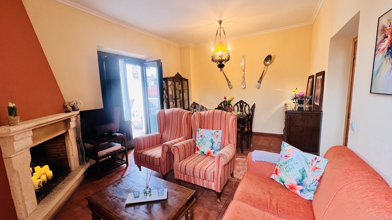 Photo of Livingroom in Ucles