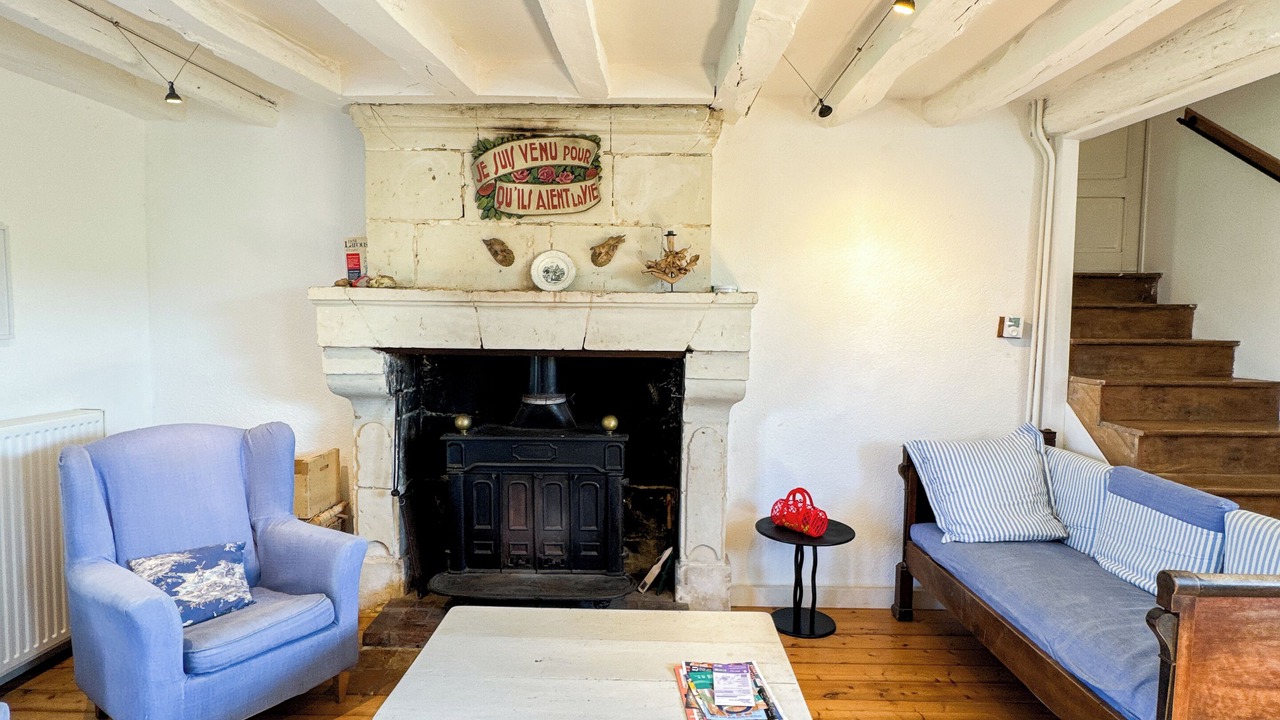 Photo of Livingroom in Coussay-les-Bois