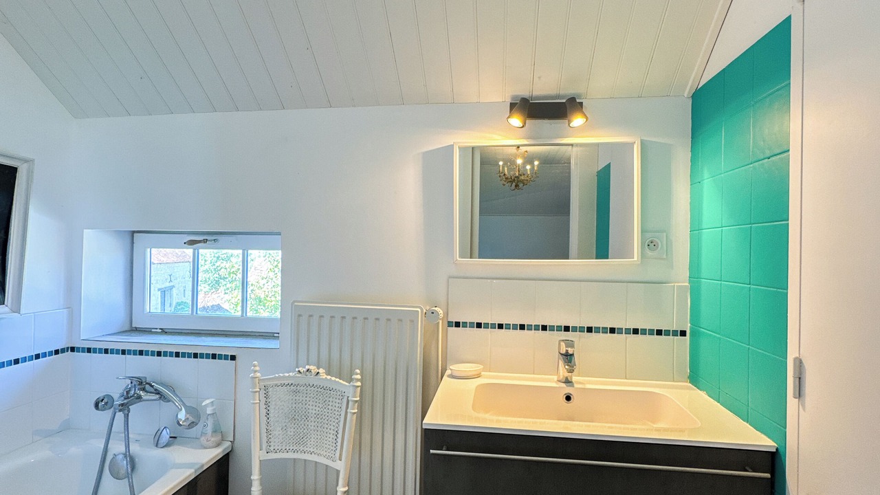 Photo of Bathroom in Coussay-les-Bois