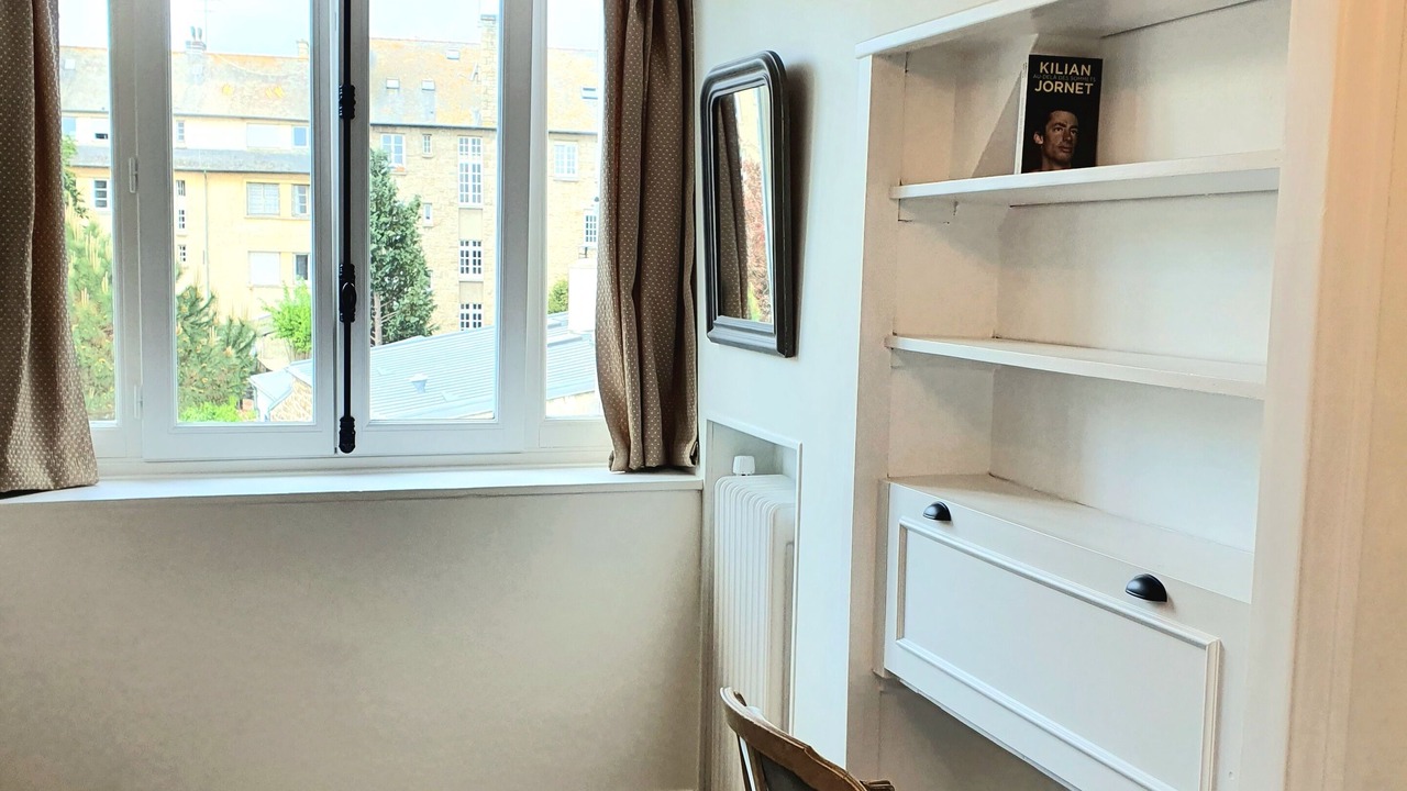 Photo of Bedroom in Saint-Servan