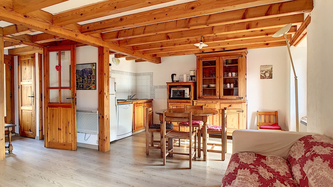 Photo of Livingroom in Llo