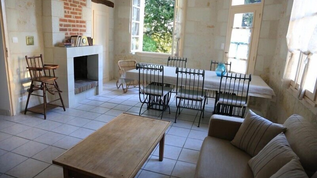Photo of Livingroom in Larcay