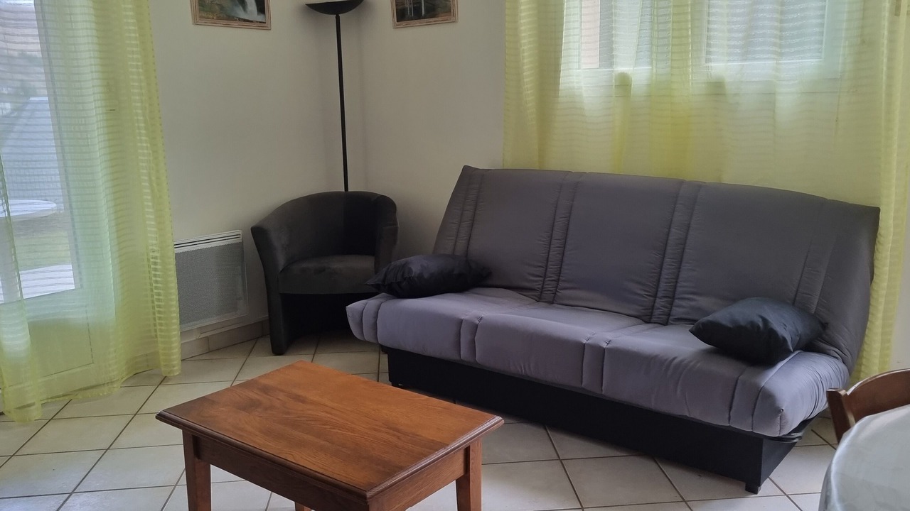 Photo of Livingroom in Marcillac-Vallon