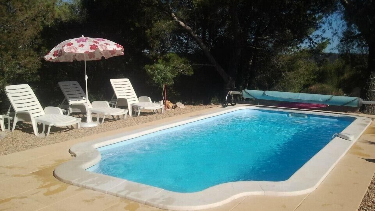 Photo of Outdoor in Pierrerue