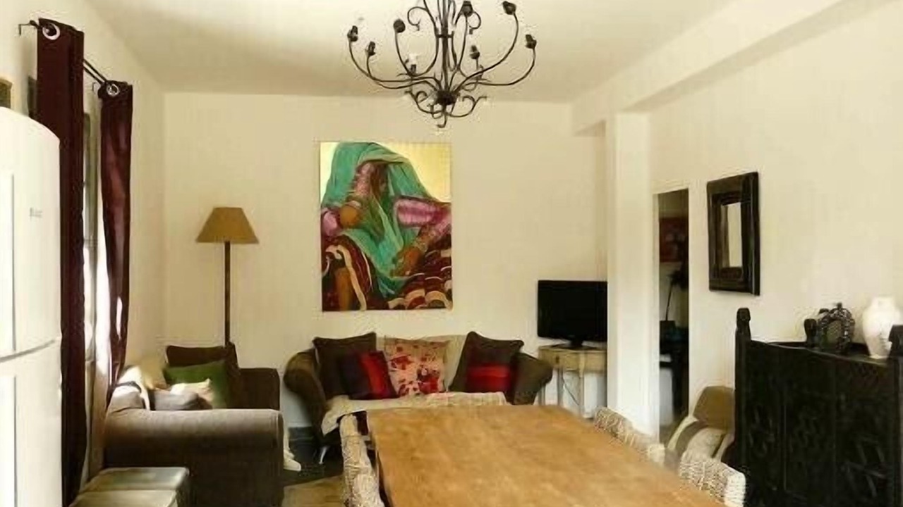 Photo of Others in Avignon