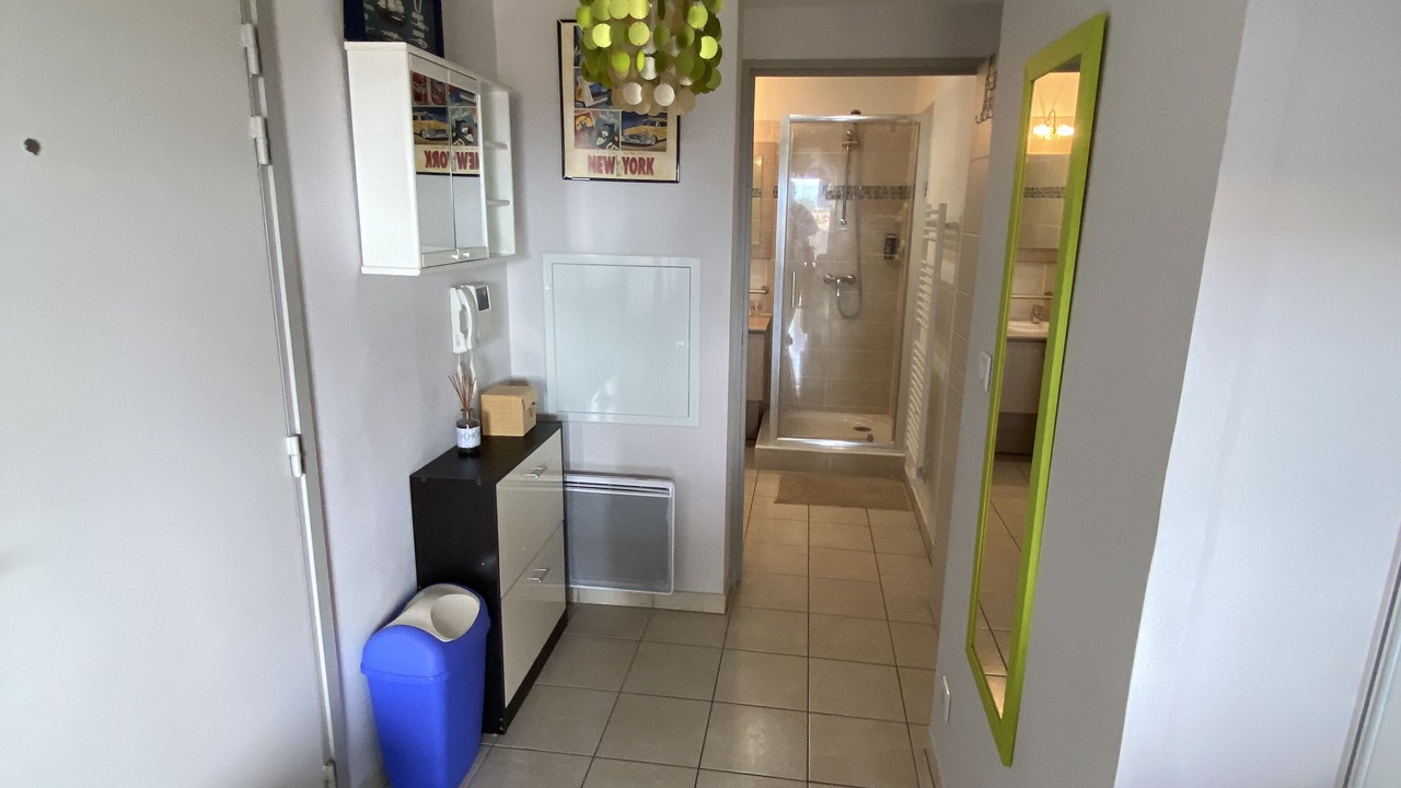 Photo of Bathroom in Serignan