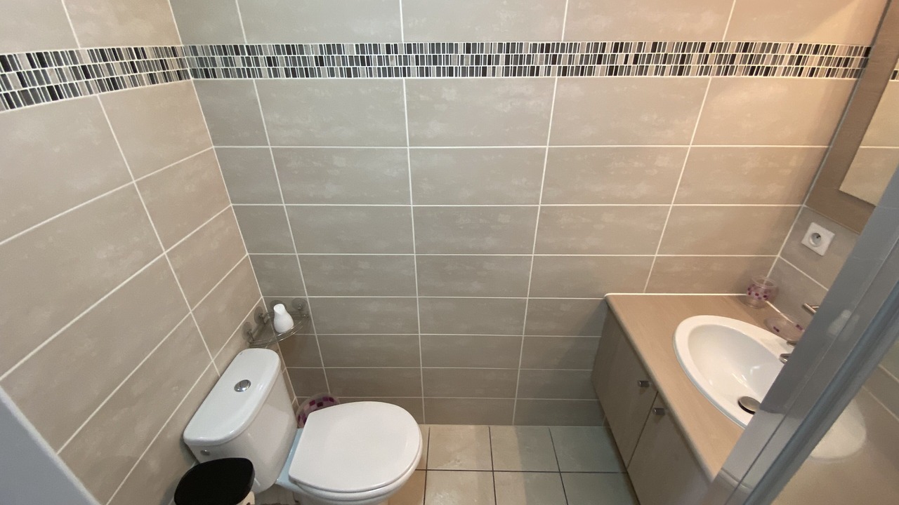 Photo of Bathroom in Serignan