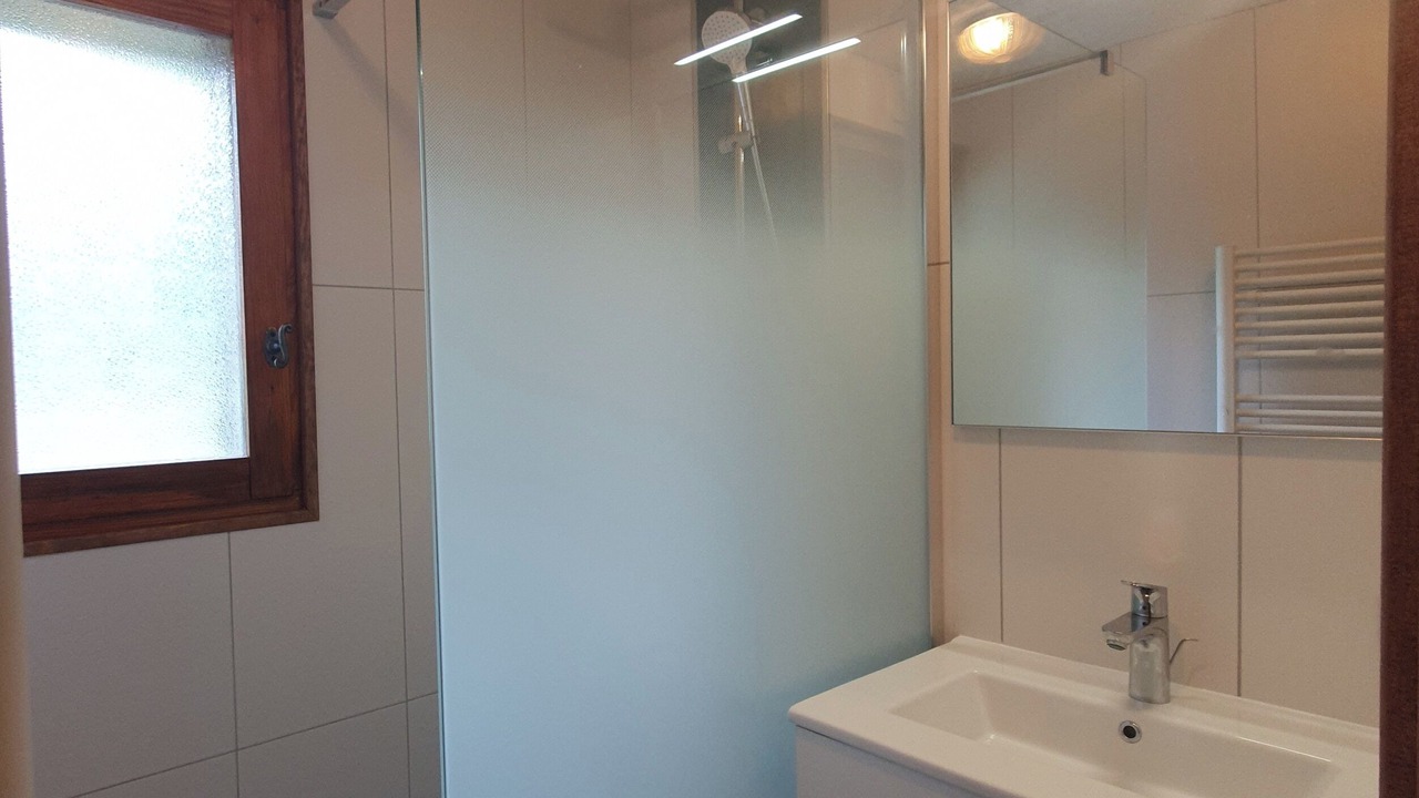 Photo of Bathroom in Les Carroz-d'Araches