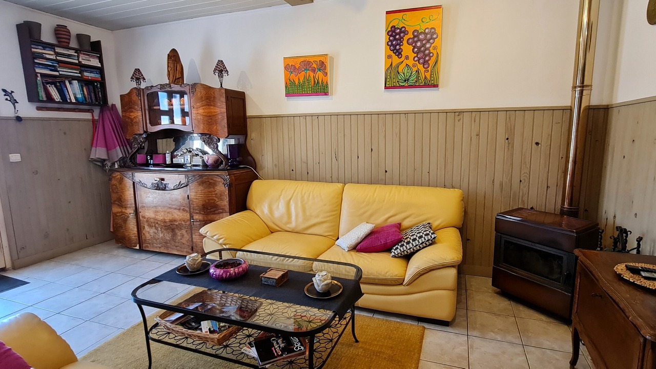 Photo of Livingroom in Puicheric