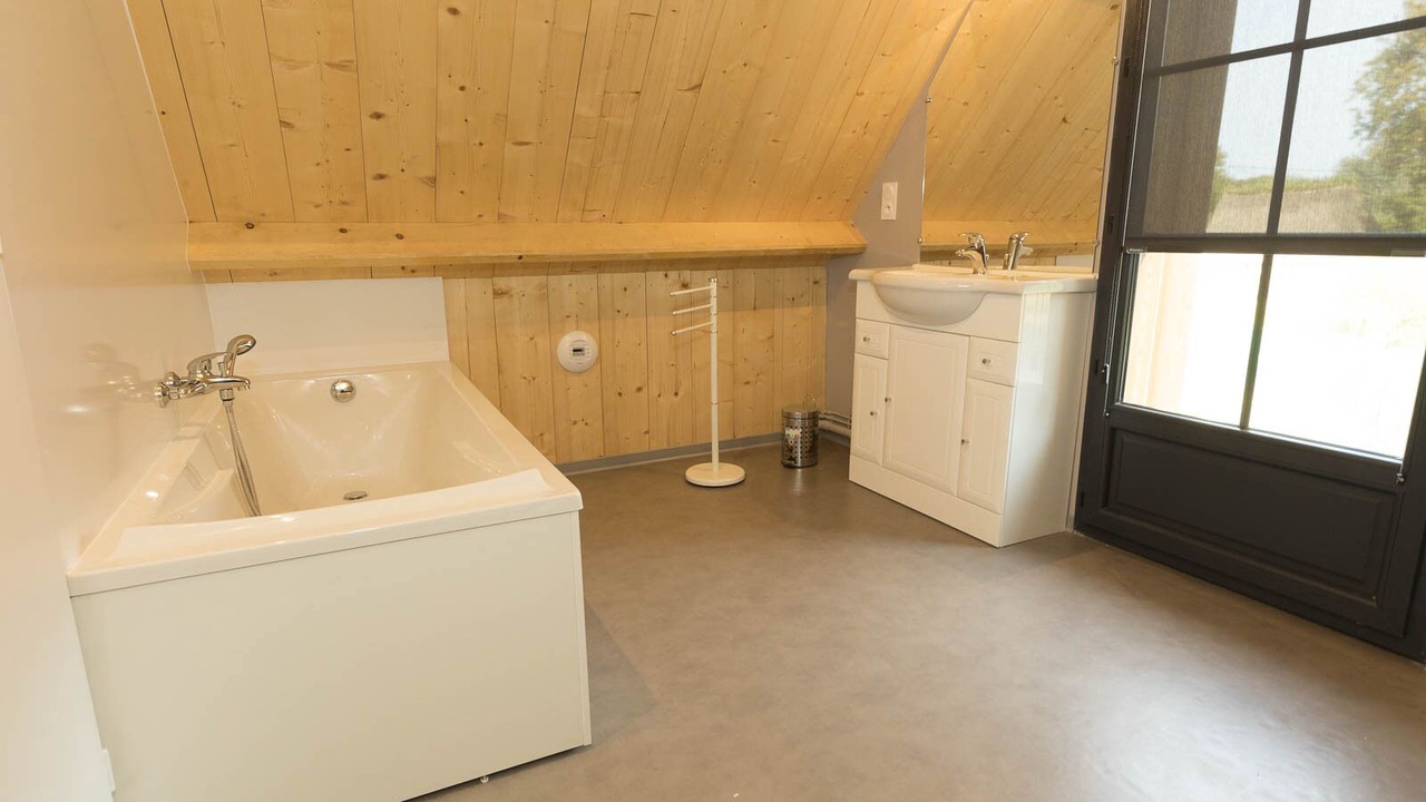 Photo of Bathroom in Sotteville-sur-Mer