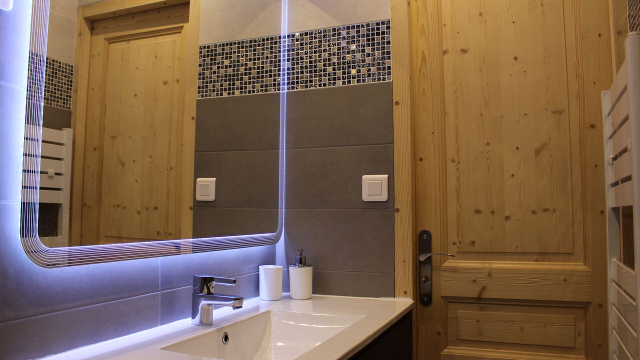 Photo of Bathroom in Venosc