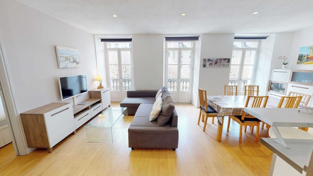 Photo of Livingroom in Bagneres-de-Luchon