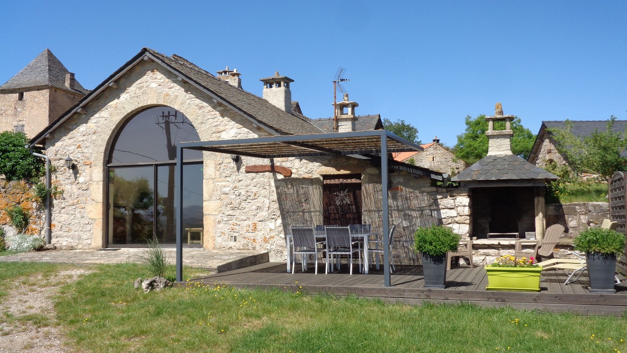Photo of Outdoor in Saint-Andre-de-Vezines
