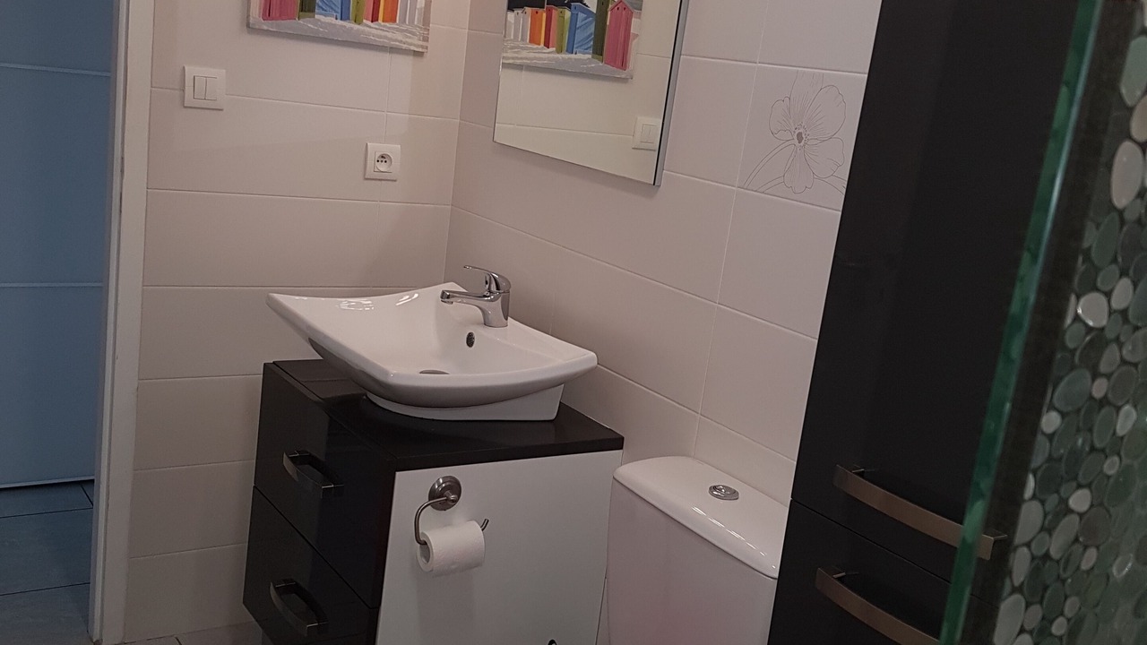 Photo of Bathroom in Saint-Gilles-Croix-de-Vie