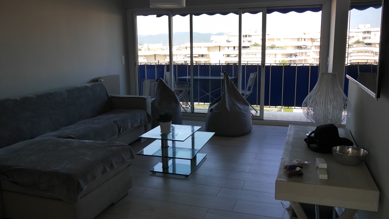 Photo of Livingroom in Frejus Plage
