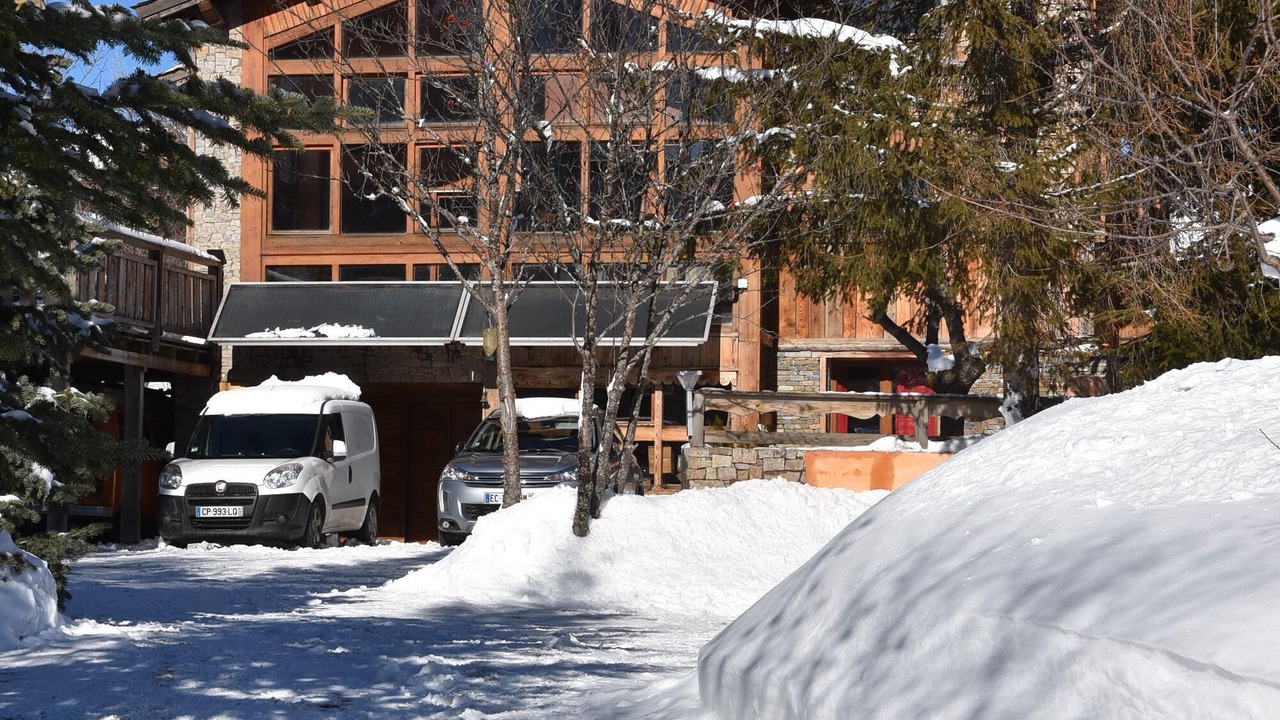 Photo of Outdoor in Superbolquere
