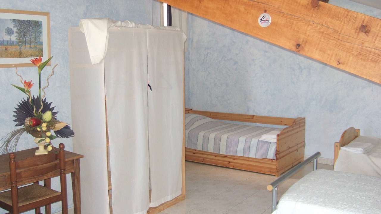 Photo of Bedroom in Durfort-Lacapelette
