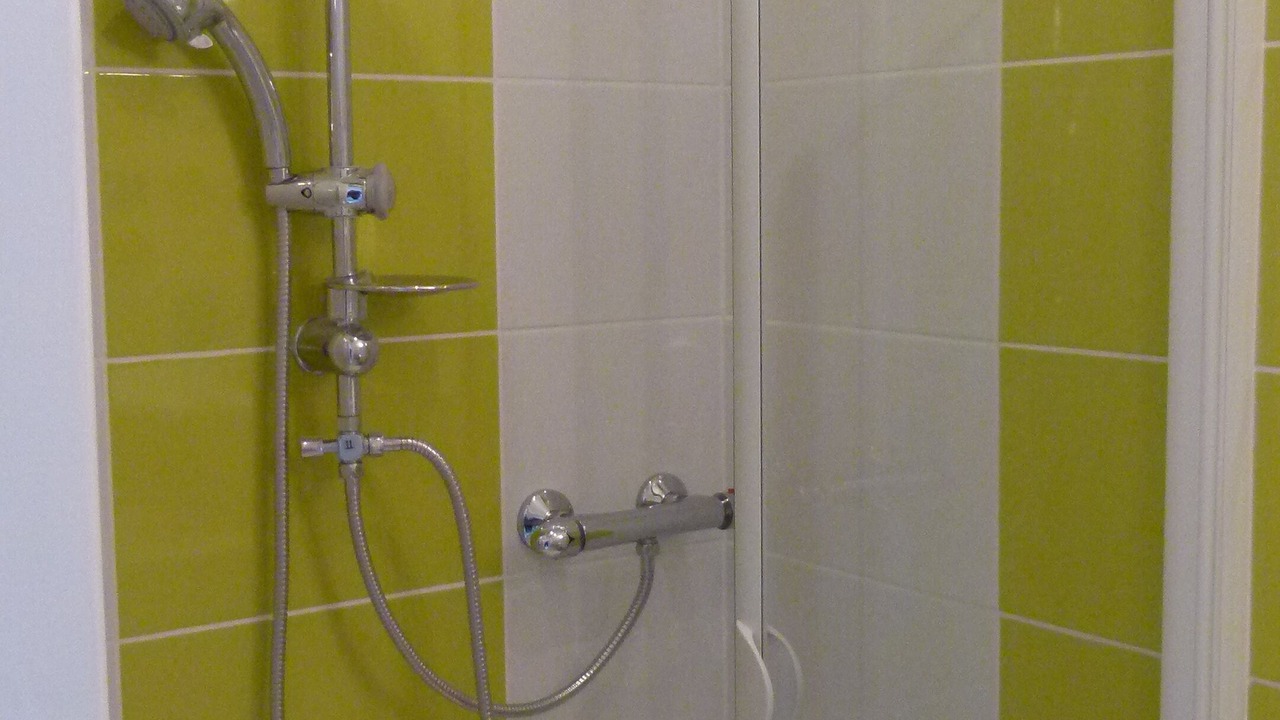 Photo of Bathroom in Saint-Come-de-Fresne