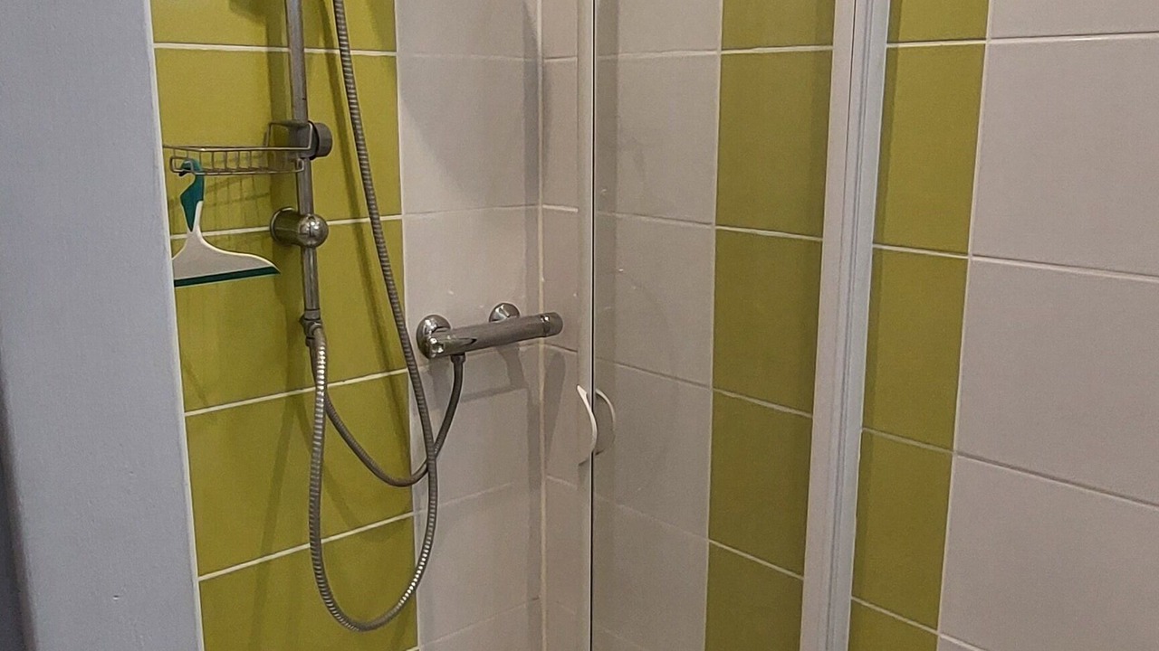 Photo of Bathroom in Saint-Come-de-Fresne
