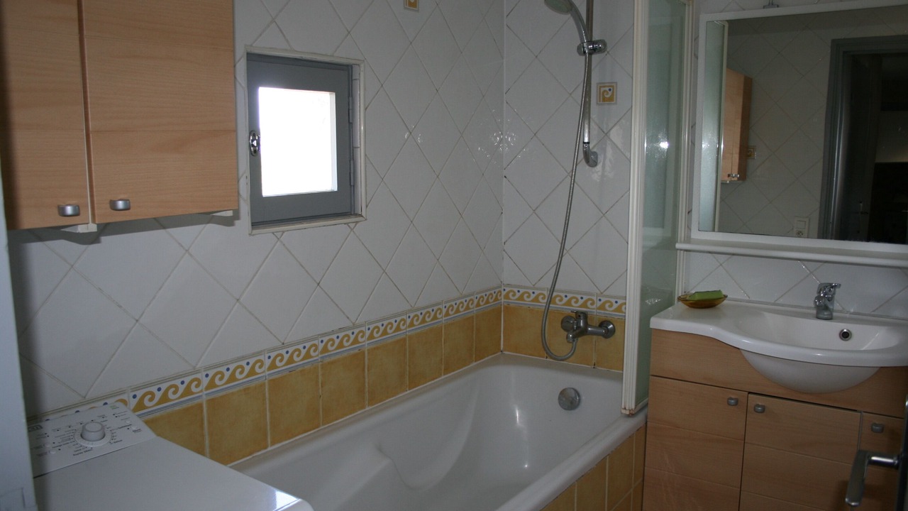 Photo of Bathroom in Saint-Victor-la-Coste
