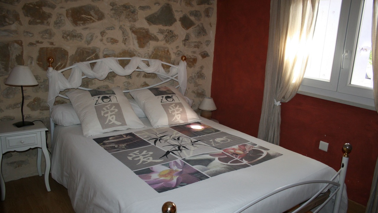 Photo of Bedroom in Saint-Victor-la-Coste
