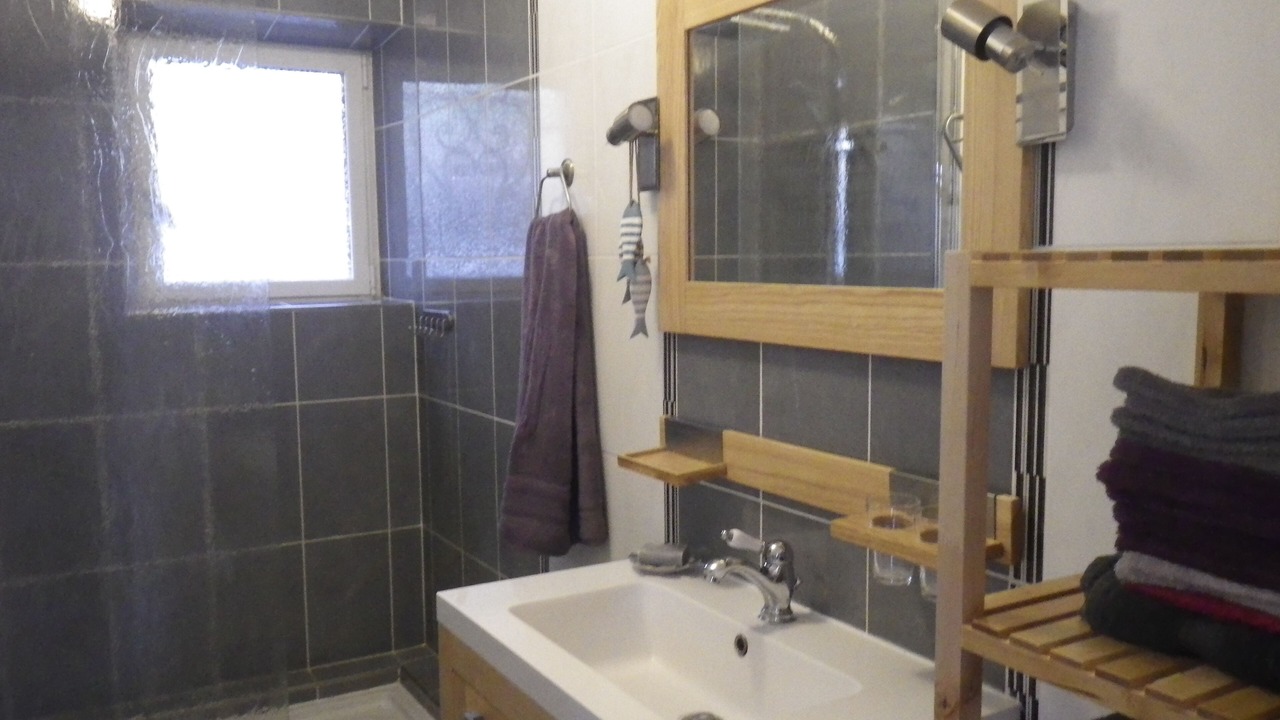 Photo of Bathroom in Beynac-et-Cazenac