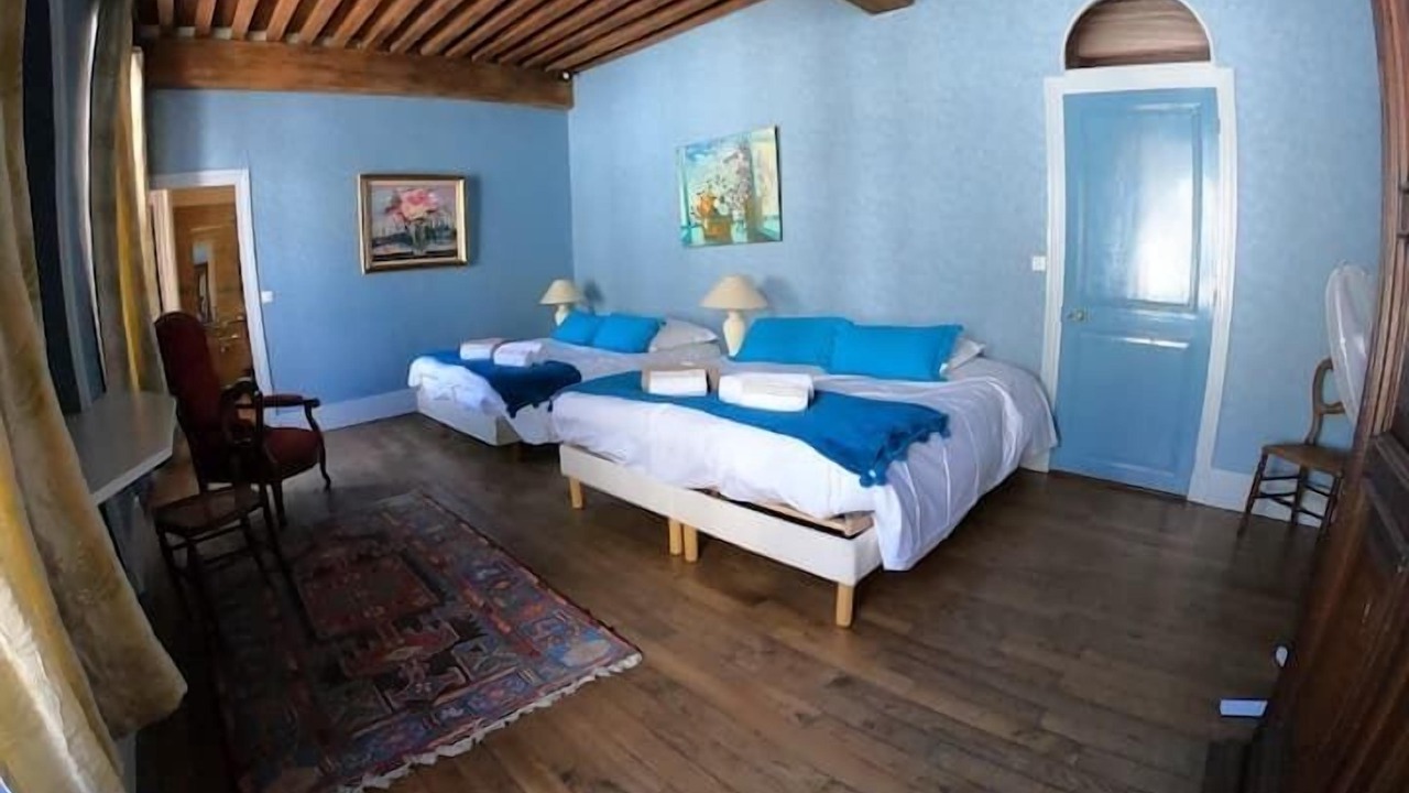 Photo of Others in Beaune