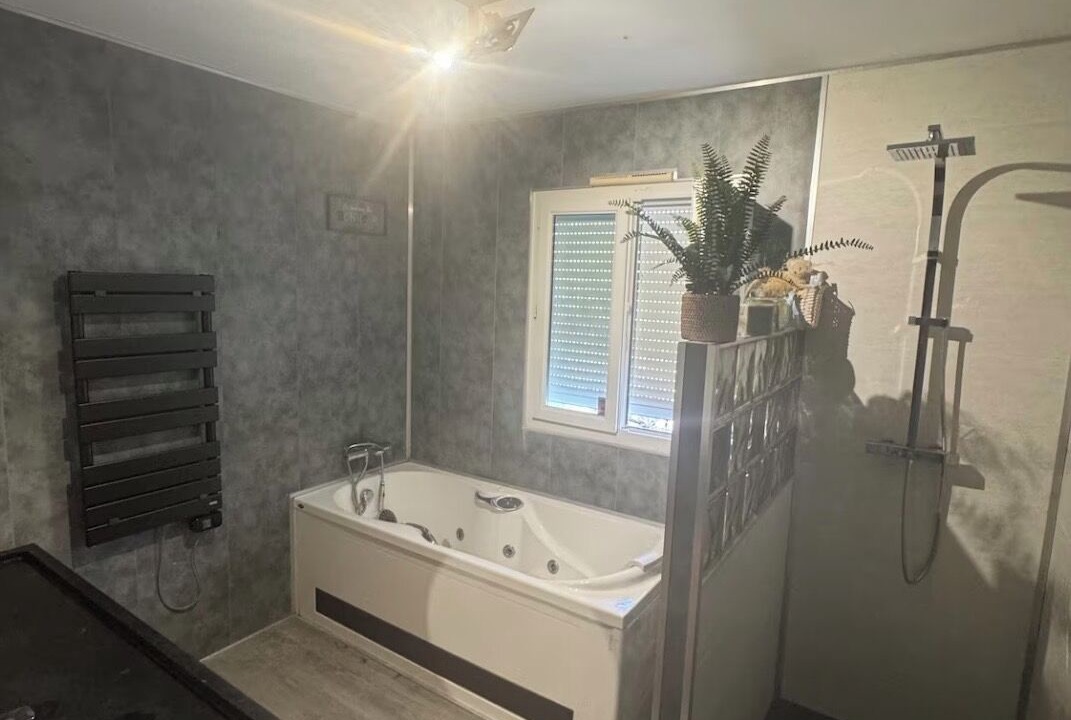 Photo of Bathroom in Ceyras