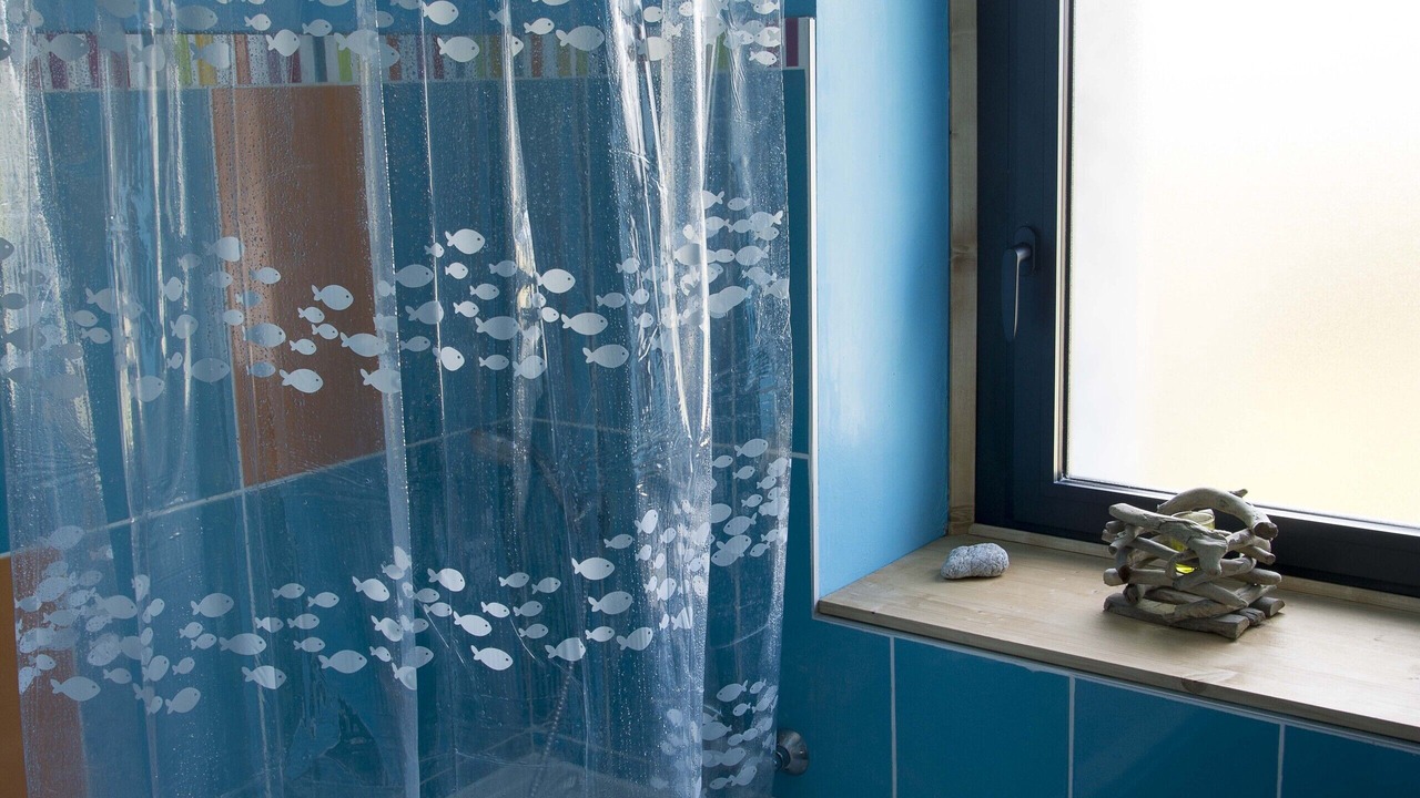 Photo of Bathroom in Vicq-sur-Mer