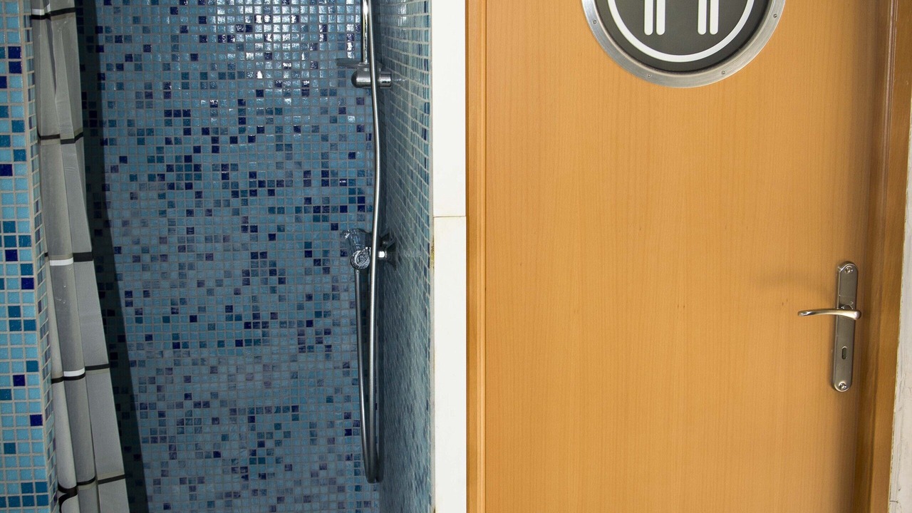 Photo of Bathroom in Vicq-sur-Mer
