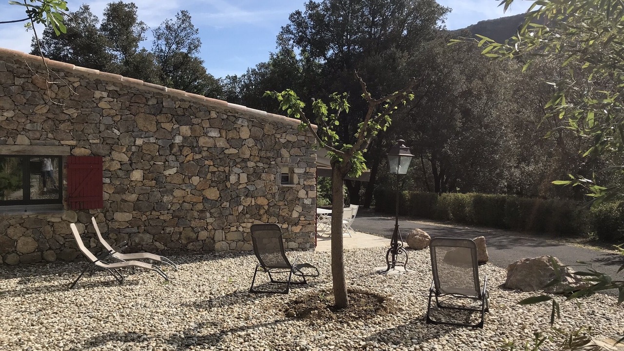 Photo of Outdoor in Saint-Julien-de-la-Nef