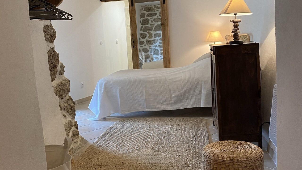 Photo of Bedroom in Saint-Julien-de-la-Nef