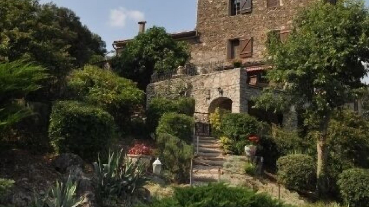Photo of Outdoor in Saint-Julien-de-la-Nef