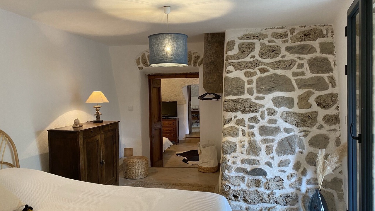 Photo of Bedroom in Saint-Julien-de-la-Nef