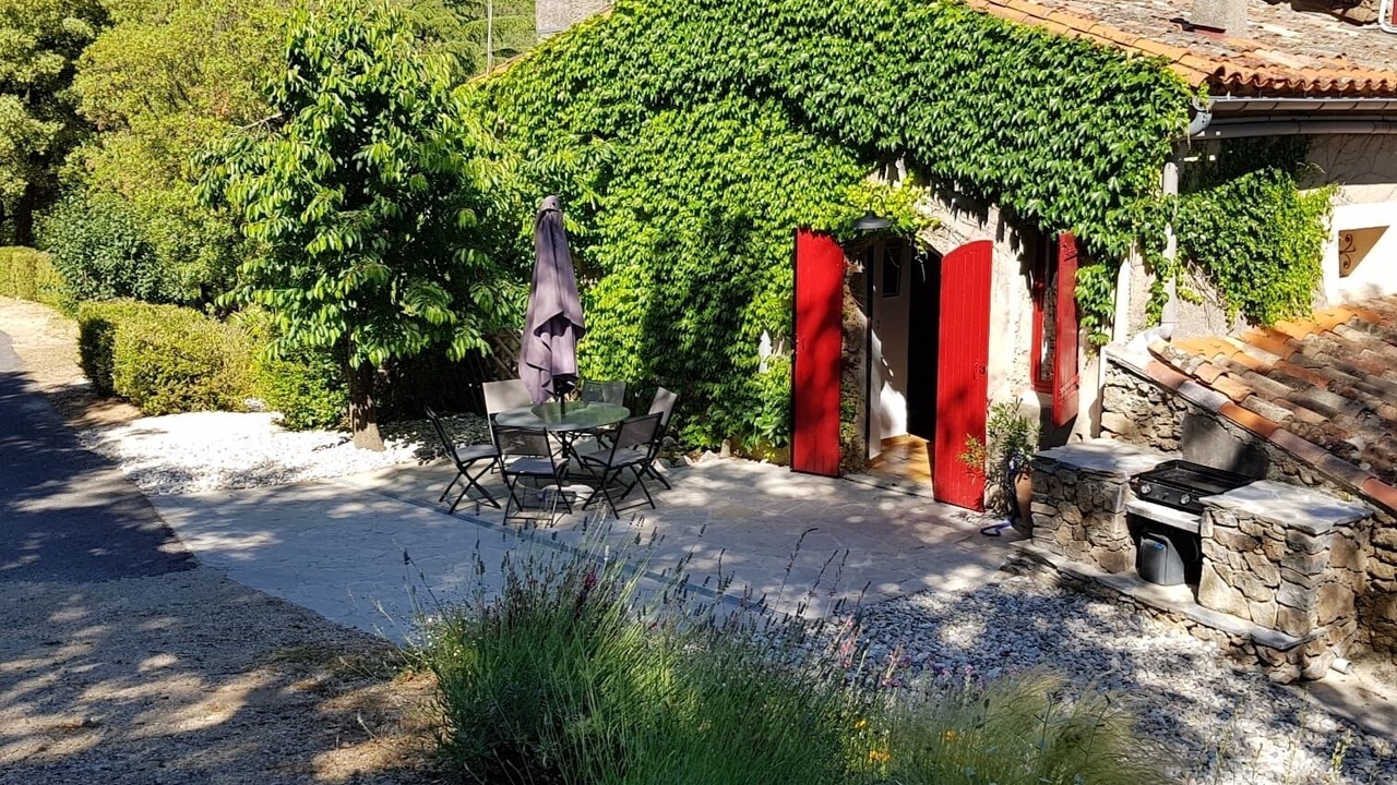 Photo of Outdoor in Saint-Julien-de-la-Nef