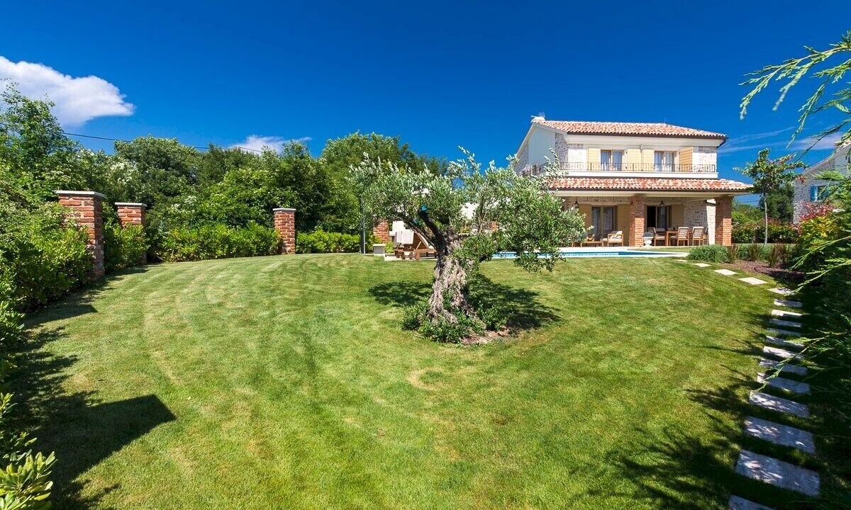 Photo of Outdoor in Kras