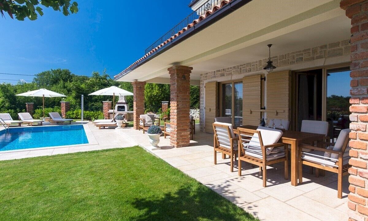 Photo of Outdoor in Kras