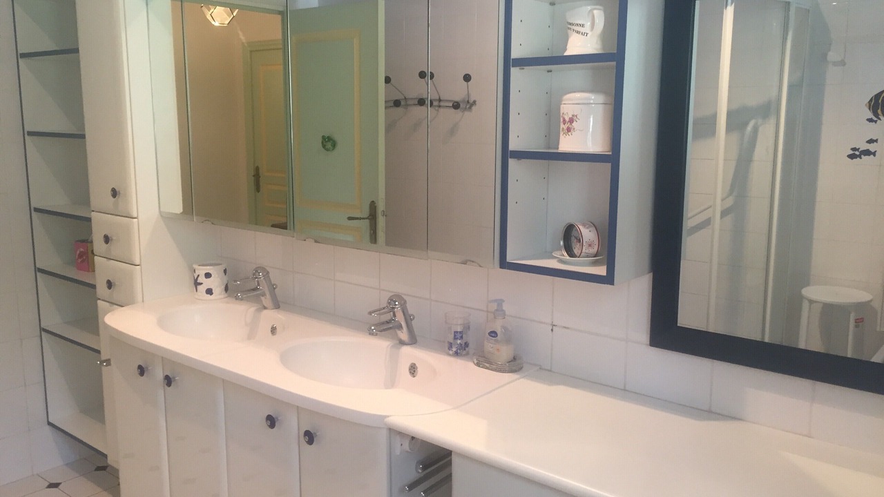 Photo of Bathroom in Boisseron