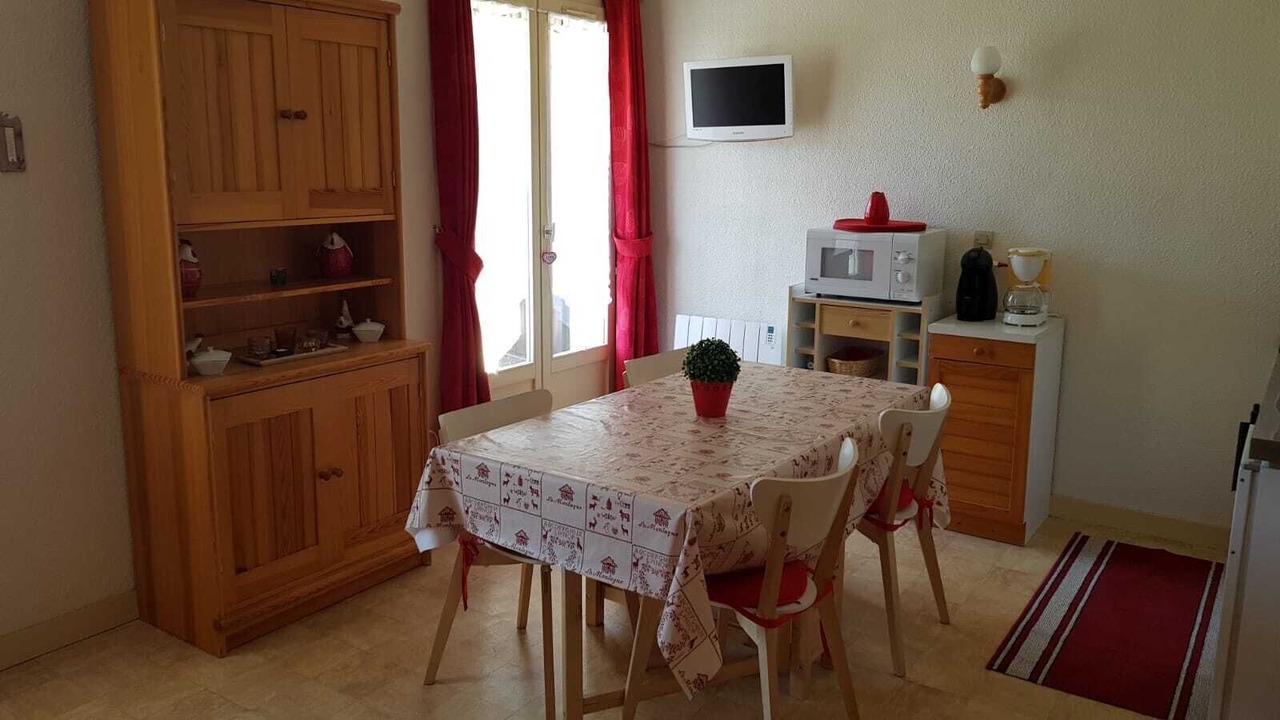 Photo of Others in Premanon