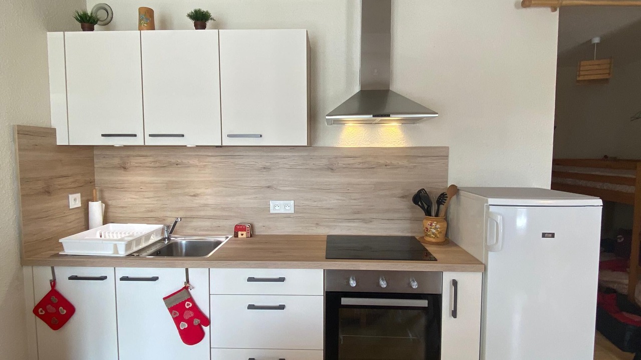 Photo of Kitchen in Premanon